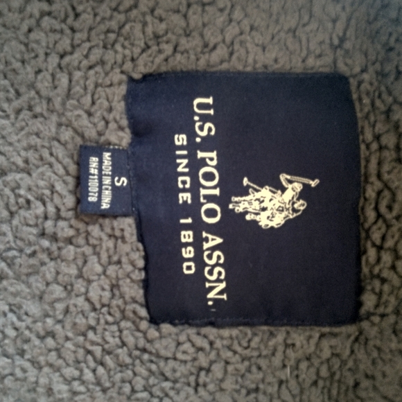 U. S Polo hoodie, Gray, size men's small - Picture 3 of 5